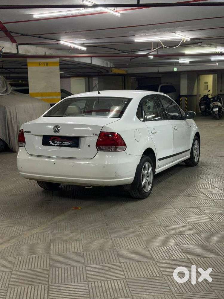 Volkswagen Vento 1.2l Tsi Highline Plus At Petrol, 2014, Petrol