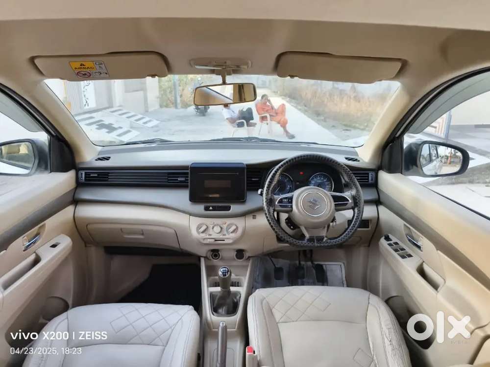 Maruti Suzuki Ertiga 2018 Diesel 105000 Km Driven.