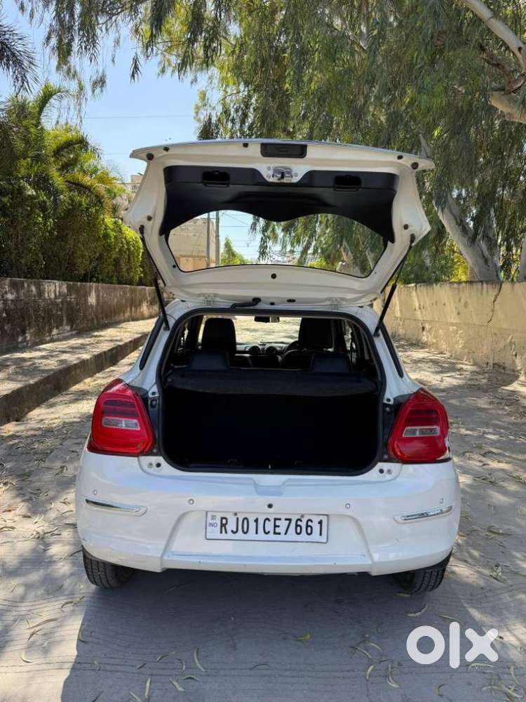 Maruti Suzuki Swift Vvt Vxi, 2022, Petrol