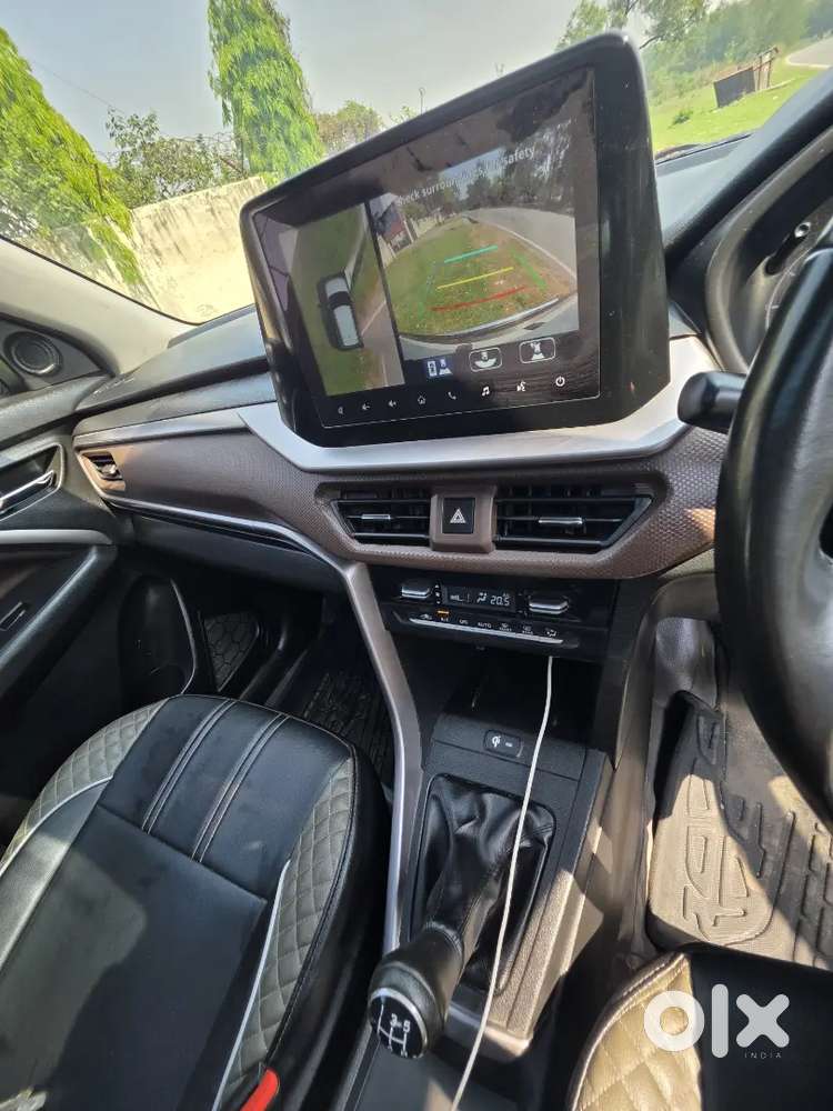 Jh01fn3452 New Breza Smart Hybrid Zxi+ Sunroof 2024 Mannual