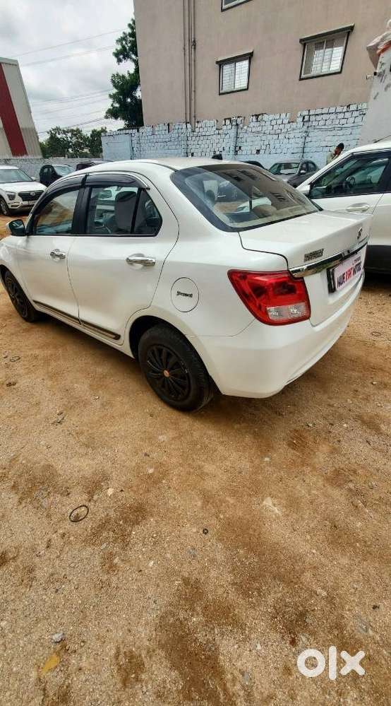 Maruti Suzuki Swift Dzire Vxi(o) At, 2018, Petrol