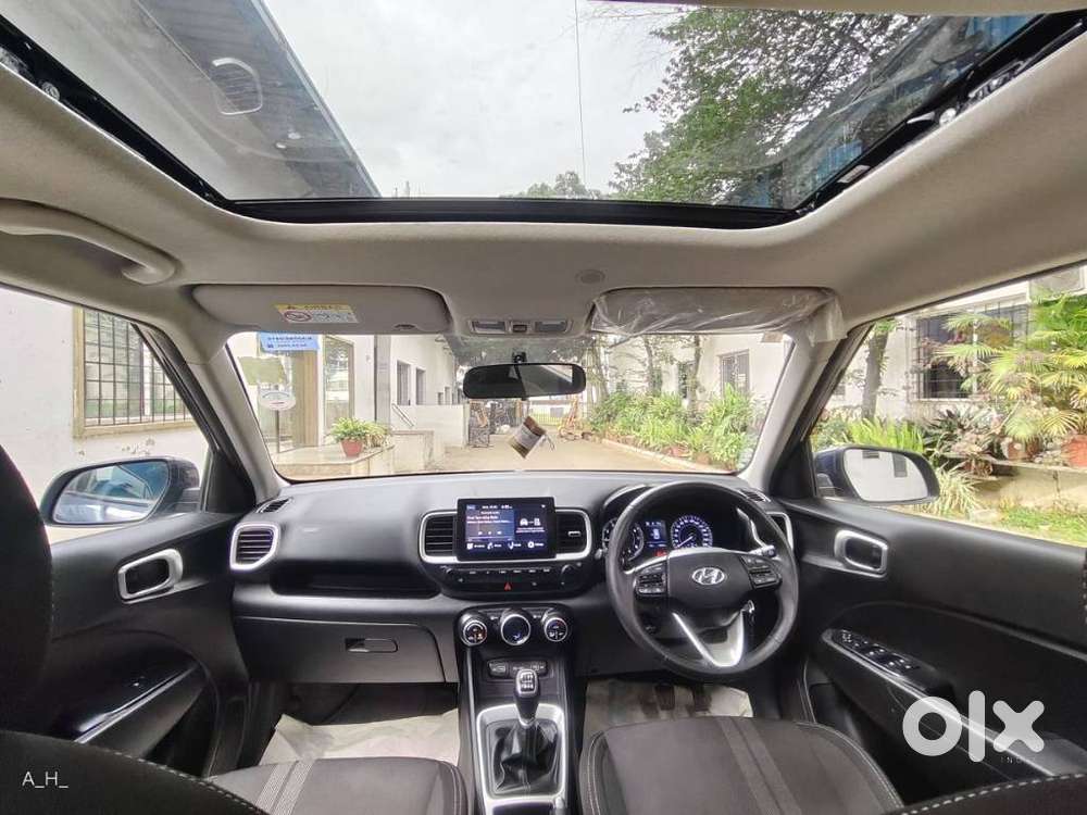Hyundai Venue 1.0 Sx (o) Turbo Imt, 2022, Petrol