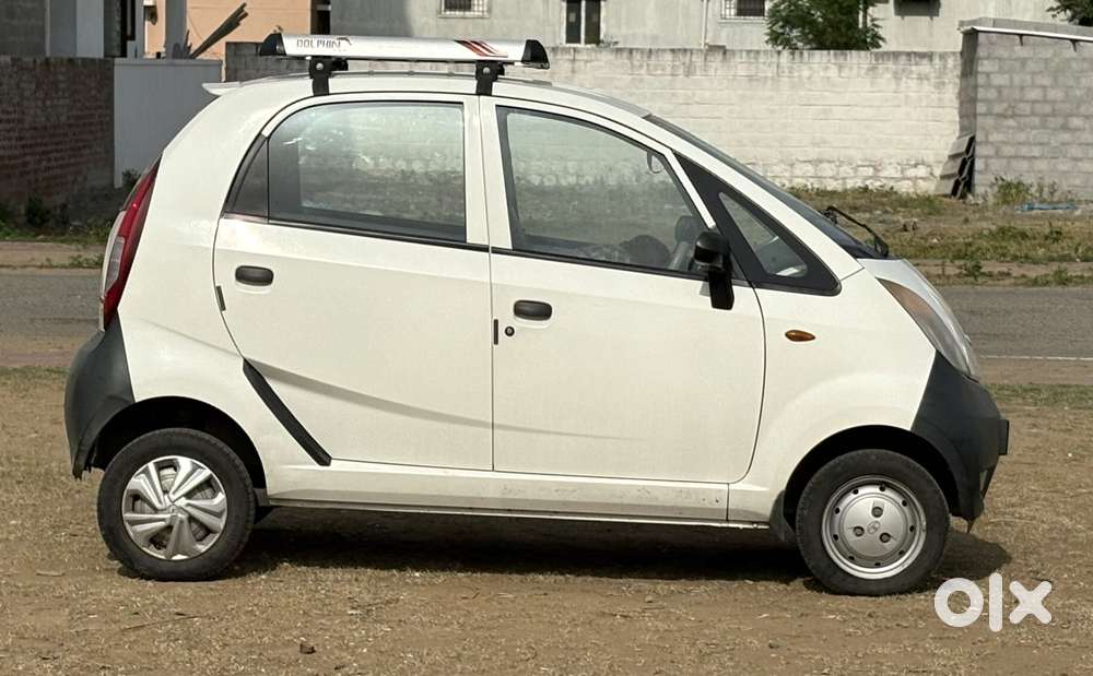 Tata Nano Twist Xe, 2015, Petrol