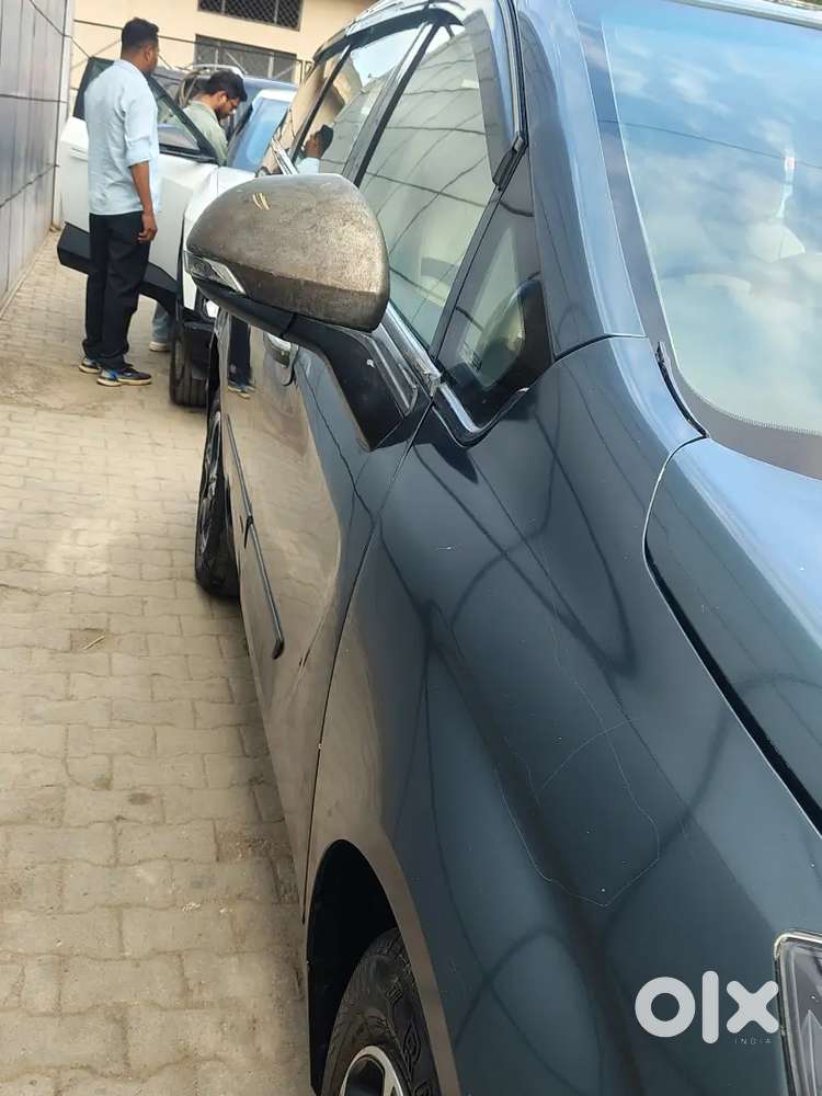 Mahindra Marazzo 1.5 M4 Plus 2018