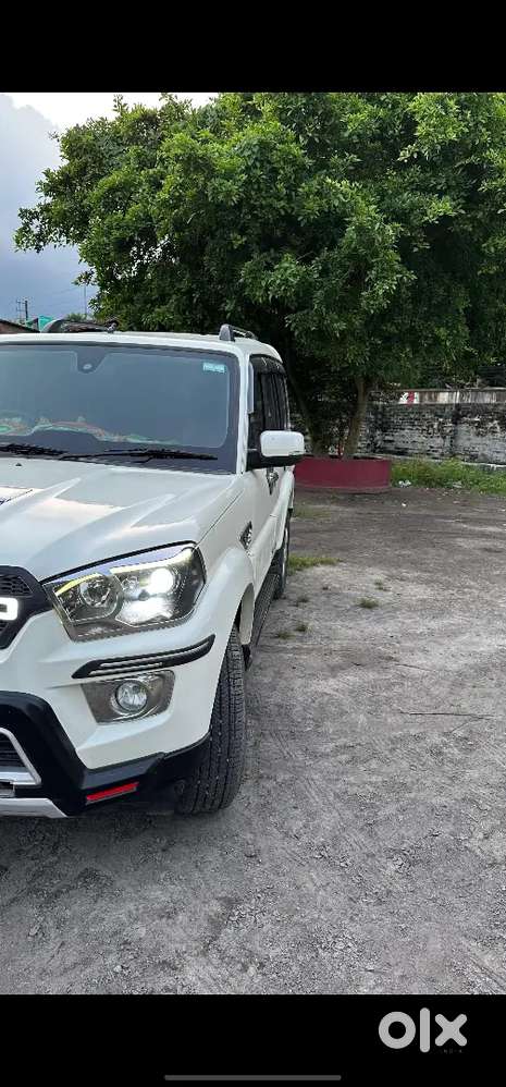 Mahindra Scorpio 2017 Diesel Well Maintained