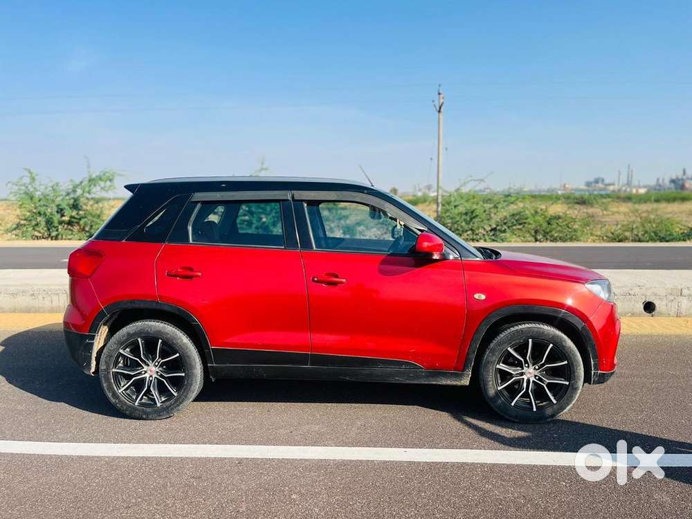 Maruti Suzuki Brezza 2017 Diesel 65000 Km Driven