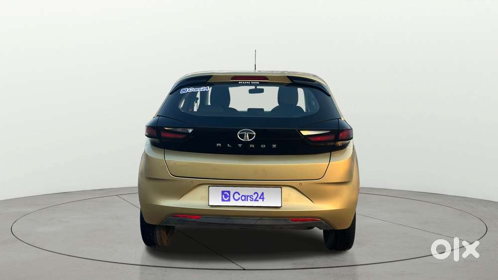 Tata Altroz 1.2 Xm Plus, 2022, Petrol