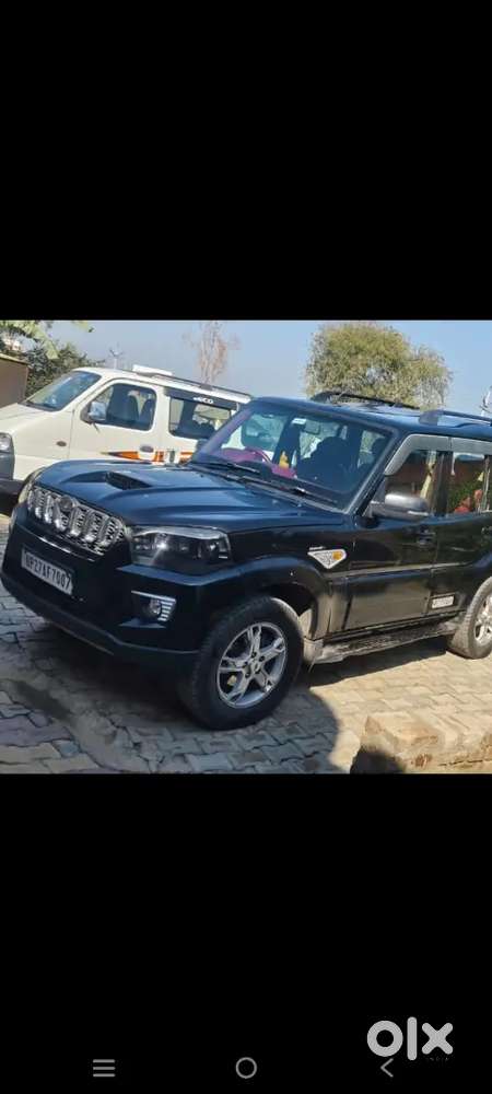 Mahindra Scorpio Classic 2017 Diesel 175000 Km Driven