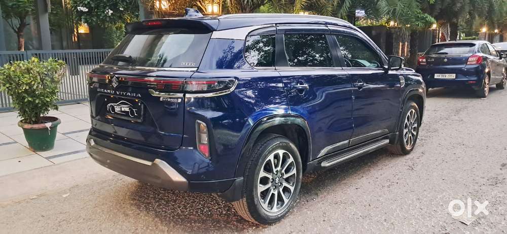 Maruti Suzuki Grand Vitara 1.5 Alpha Plus Intelligent Hybrid Ecvt, 2..