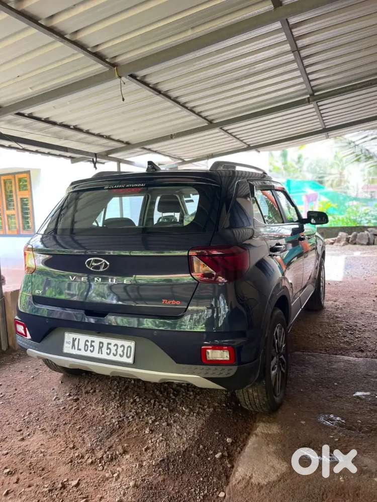 Hyundai Venue Turbo 2021