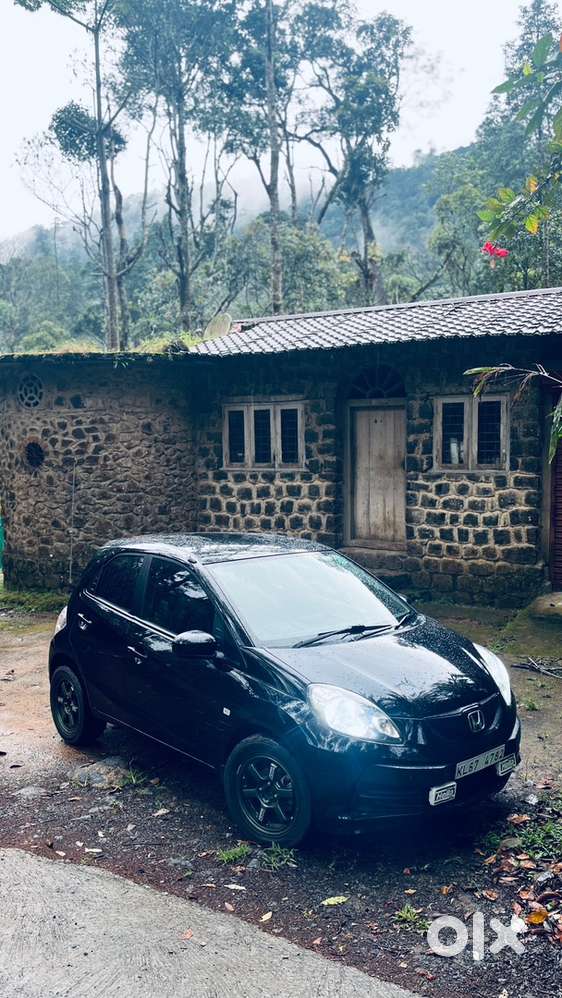 Honda Brio 2014 Petrol Well Maintained