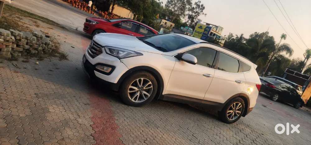 Hyundai Santa Fe 2015 Diesel Good Condition