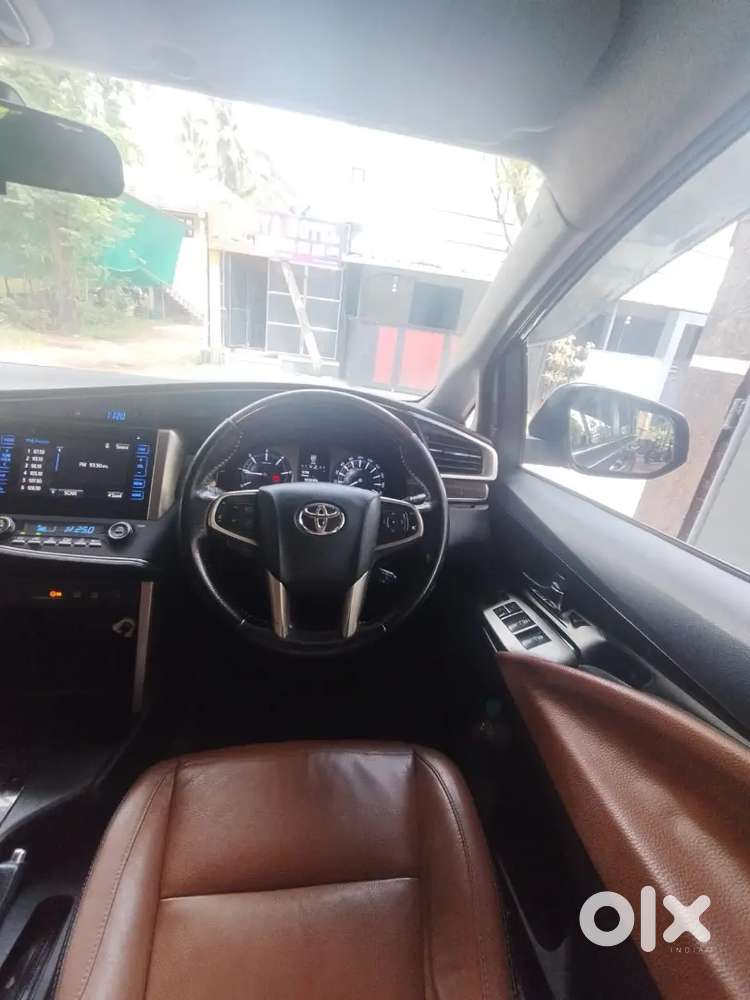 2016 Automatic Toyota Crysta Z Re Registration