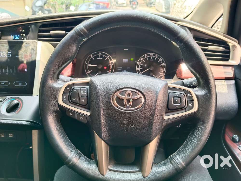 Toyota Innova Crysta 2.8 Gx At 7 Str, 2016, Diesel