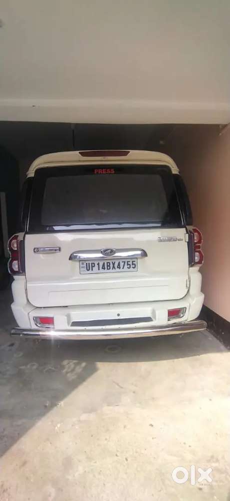 Mahindra Scorpio 2013 Diesel Well Maintained