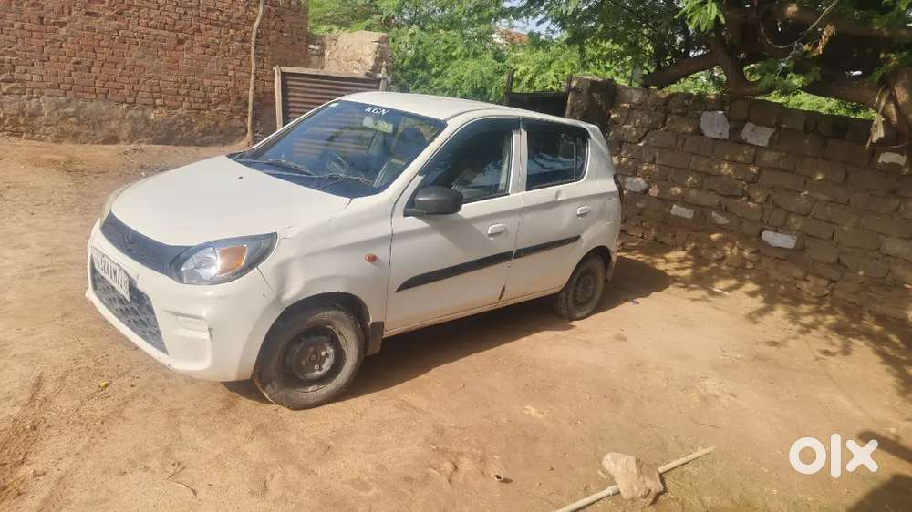 2021 Maruti Alto 800 Lxi Petrol 60,000 Km White 2nd Owner