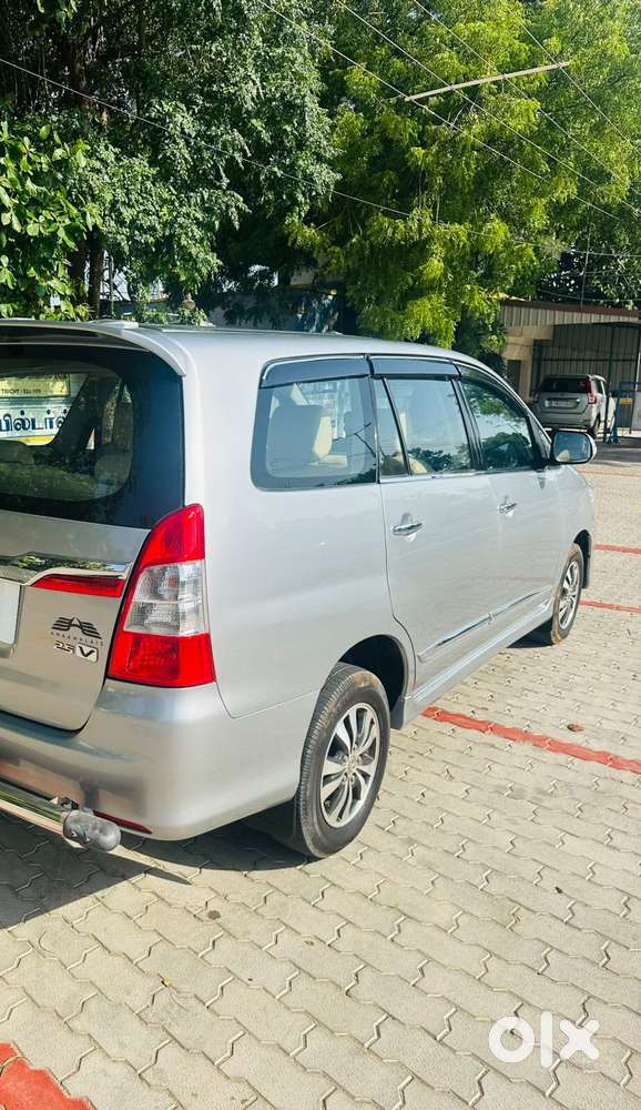 Toyota Innova 2.5 Vx 7 Str, 2015, Diesel