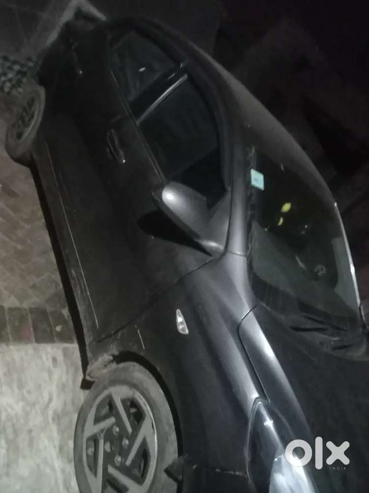 Hyundai Aura 1.2 Sx 2024 New Tyre