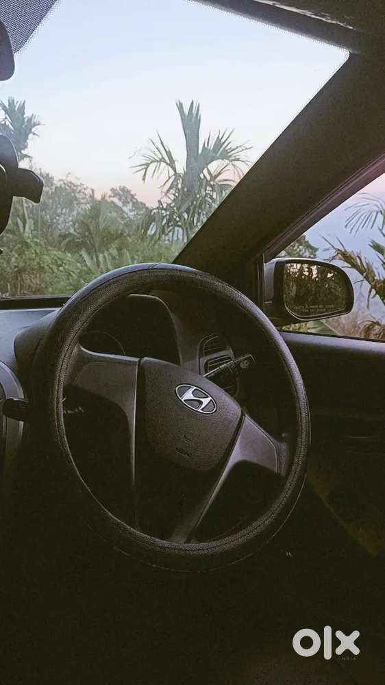 Hyundai Eon Sportz 2015 Petrol Manual