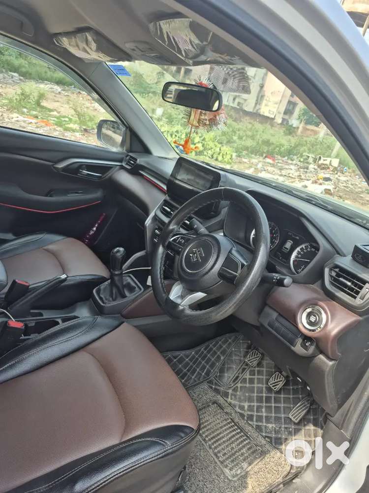 Maruti Suzuki Grand Vitara 2022 Petrol 13000 Km Driven Mint Condition