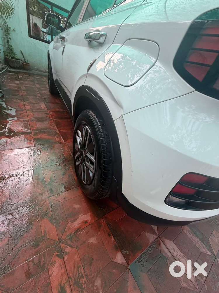 Hyundai Venue 2024 Petrol Good Condition