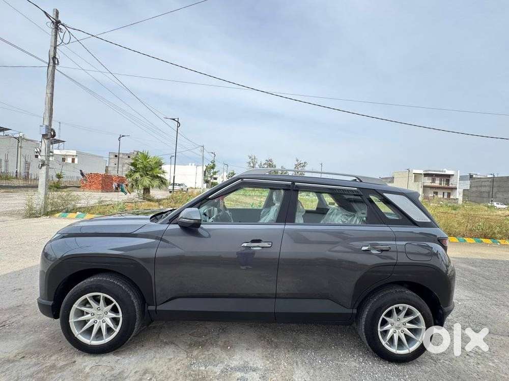 Hyundai Venue Sx(o) 1.0 Turbo Mt Knight Edition, 2025, Petrol