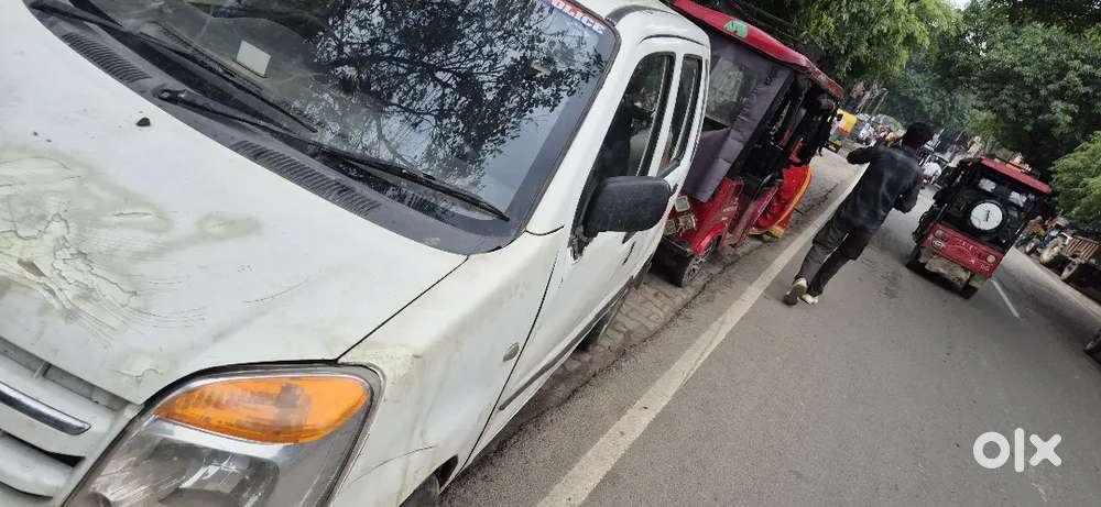 Cng Pass Engine Good Condition  New Tyre Chalne M Ek Dum Bdiya