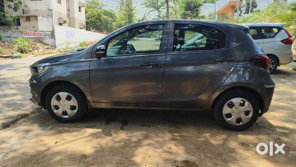 Tata Tiago Xm, 2024, Petrol