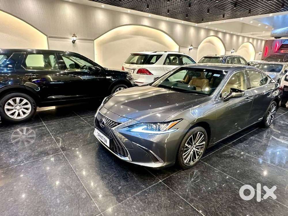 Lexus Es 300h Exquisite, 2022, Cng & Hybrids