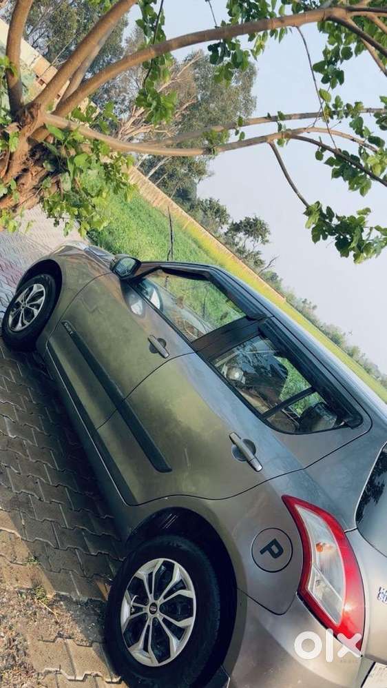 Maruti Suzuki Swift 2013 Petrol Well Maintained