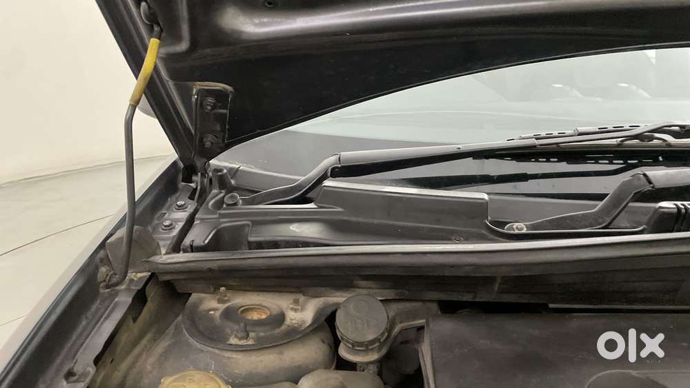 Ford Figo 2010-2012 Petrol Zxi, 2013, Petrol