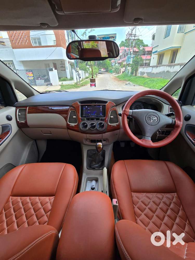 Toyota Innova 2.5 Gx 8 Str, 2011, Diesel