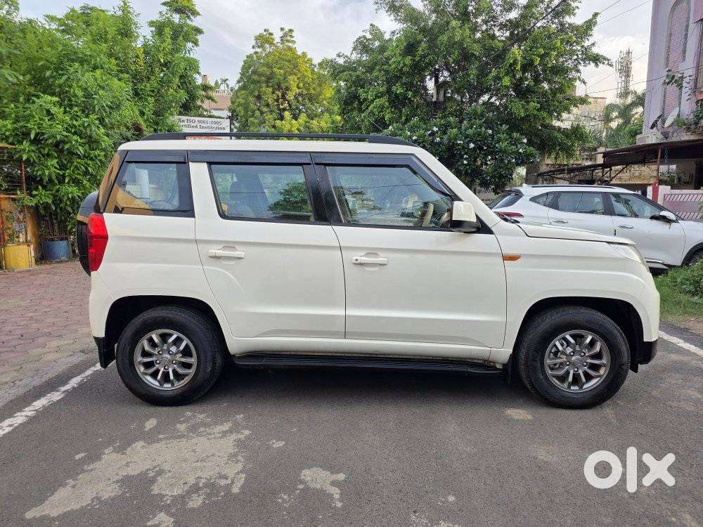 Mahindra Tuv 300 Mhawk100 T8, 2016, Diesel