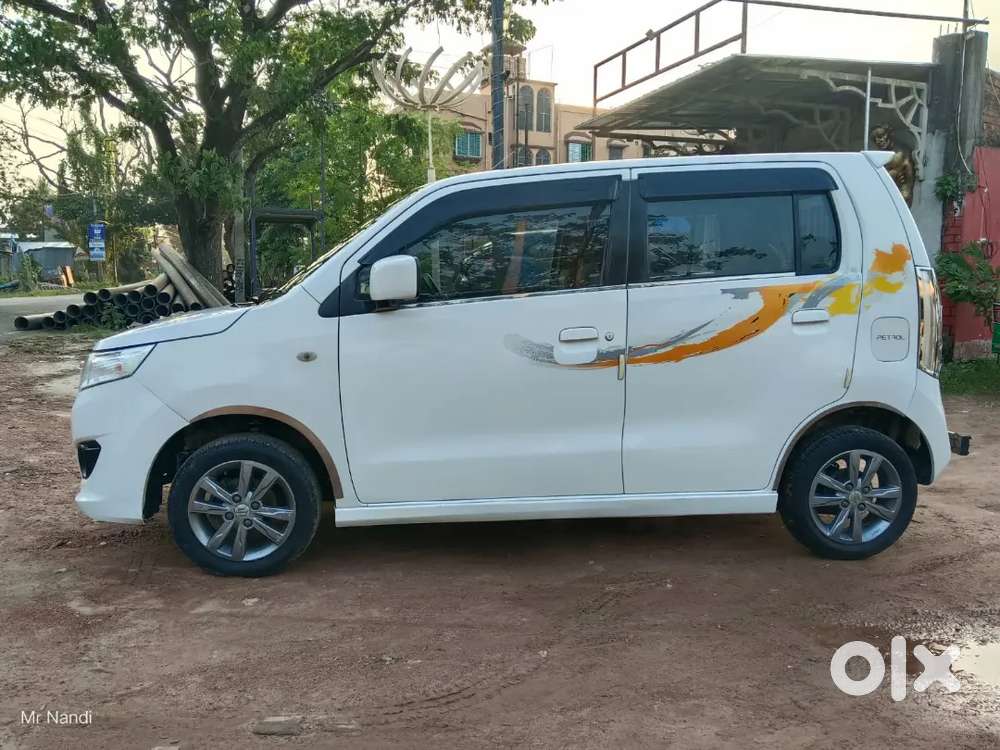 2015 Maruti Wagonr Stingray Top Model  Excellent Condition  Ready To