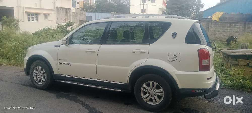 7 Seater With Airbag And Sun Rope Fully Automatic Doors