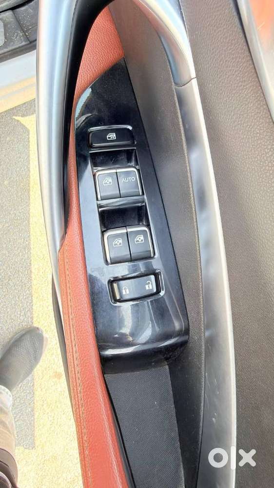 Mg Hector Plus 1.5 Sharp Turbo Cvt 6 Str, 2020, Diesel