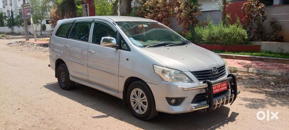 Toyota Innova 2.5 G (diesel) 7 Seater, 2013, Diesel