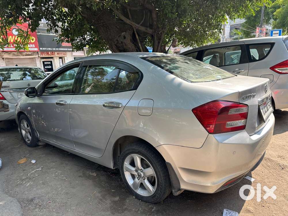 Honda City V Mt Exclusive, 2013, Petrol
