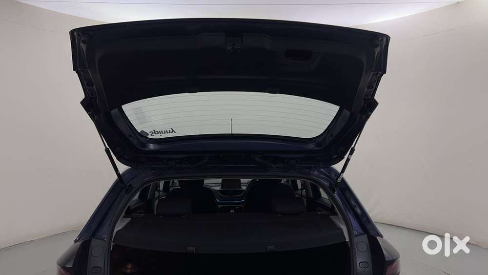 Tata Altroz Xz, 2023, Petrol