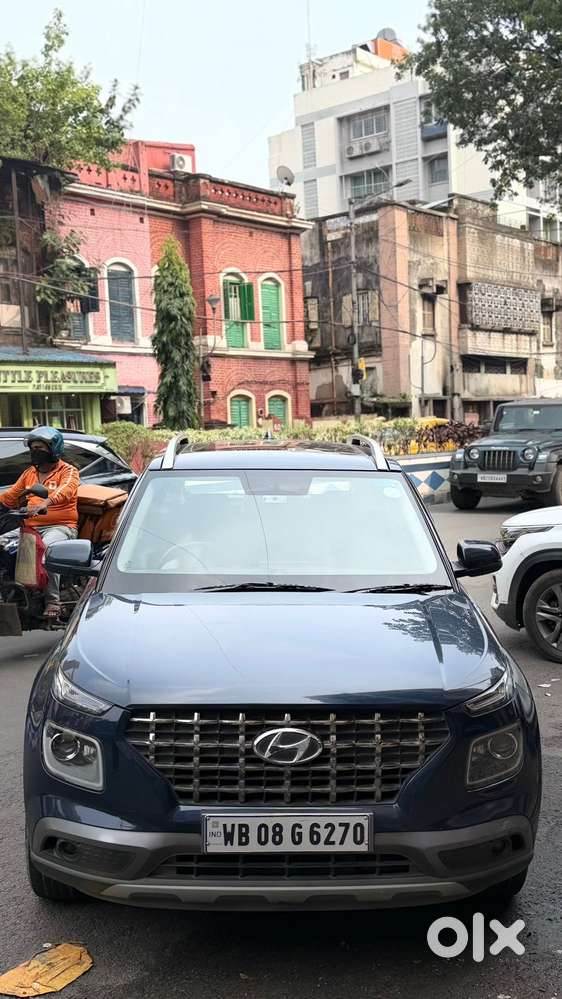 Hyundai Venue 1.0 Sx (o) Turbo Dct, 2019, Petrol