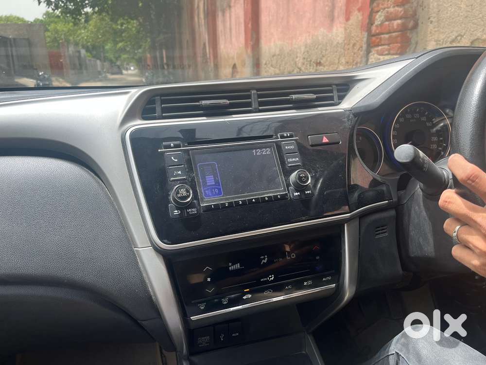 Honda City Cng & Hybrids 132000 Km Driven