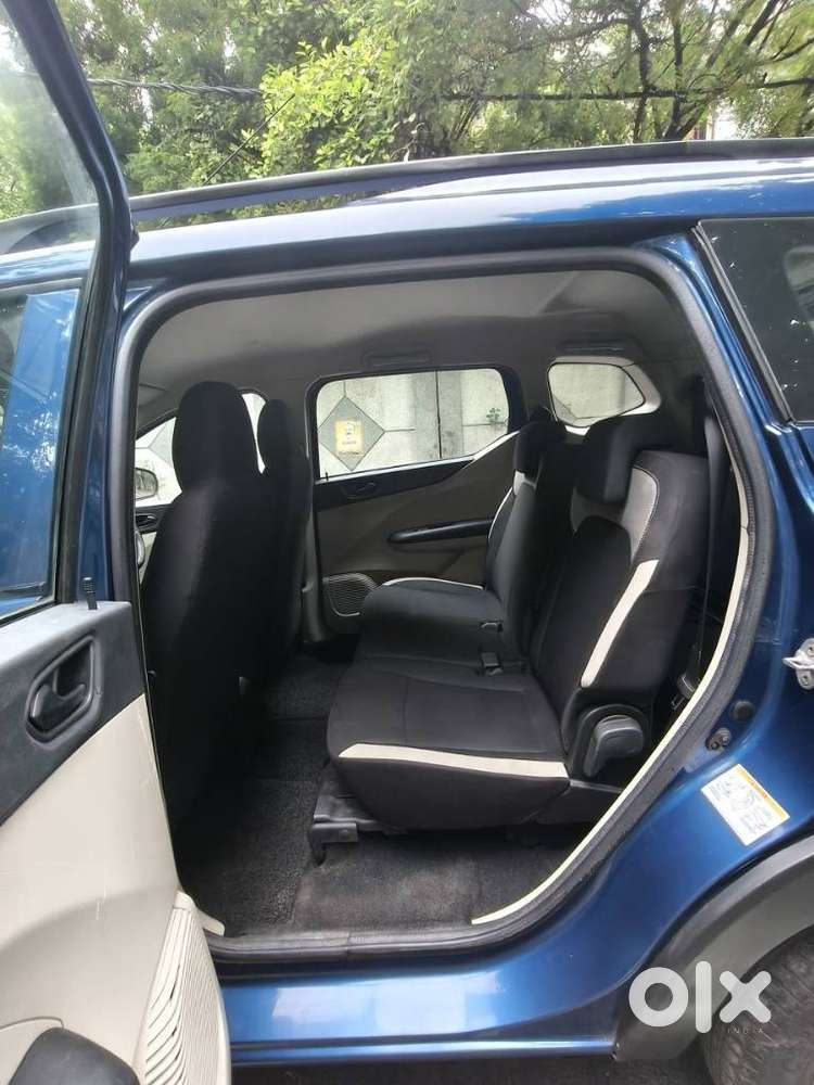 Renault Triber Rxl, 2022, Petrol