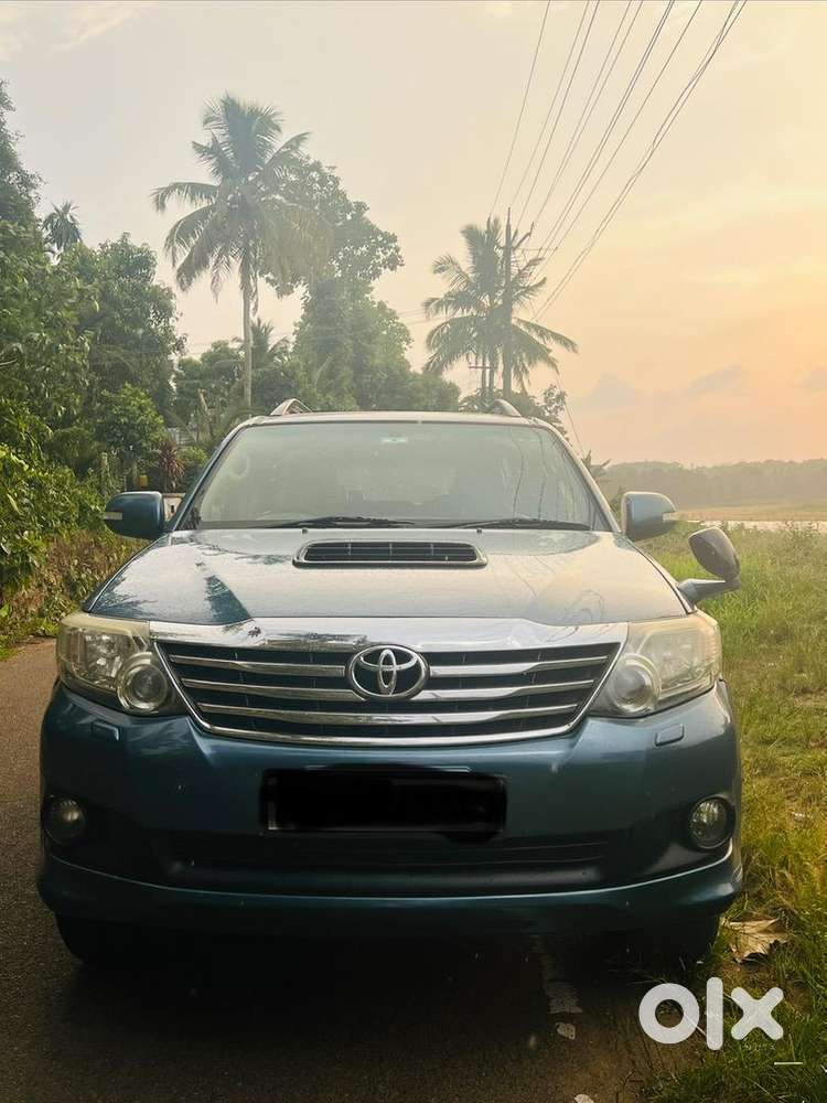 Toyota Fortuner 2012 Diesel Well Maintained