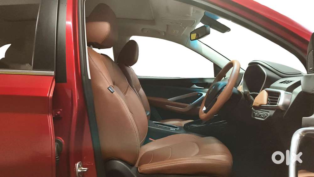 Mg Hector Plus 1.5 Sharp Turbo Cvt 6 Str, 2021, Petrol