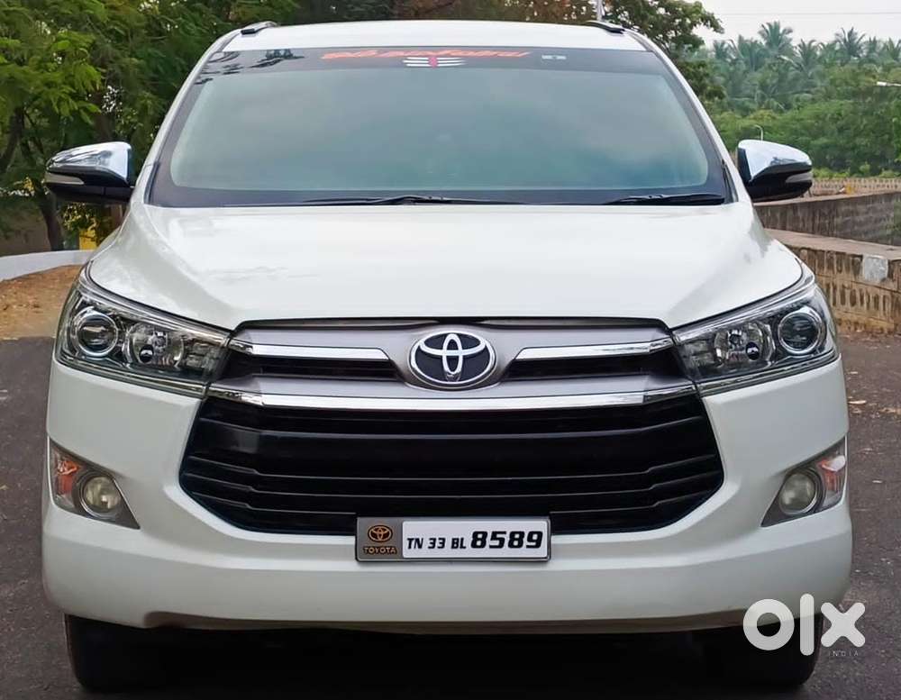 Toyota Innova Crysta 2.8z Automatic, 2016, Diesel