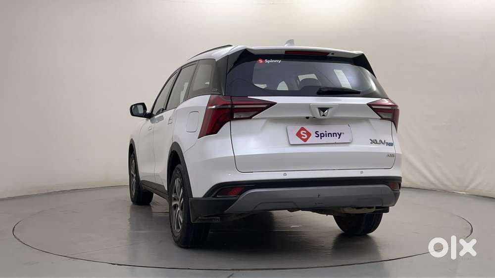 Mahindra Xuv700 2.0 Ax 5 Petrol At Str, 2022, Petrol