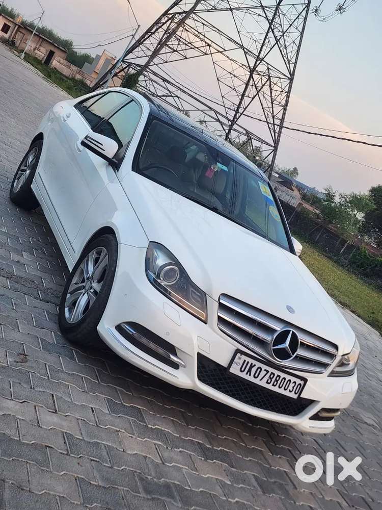 Mercedes-benz C-class Full Insurance Petrol Well Maintained