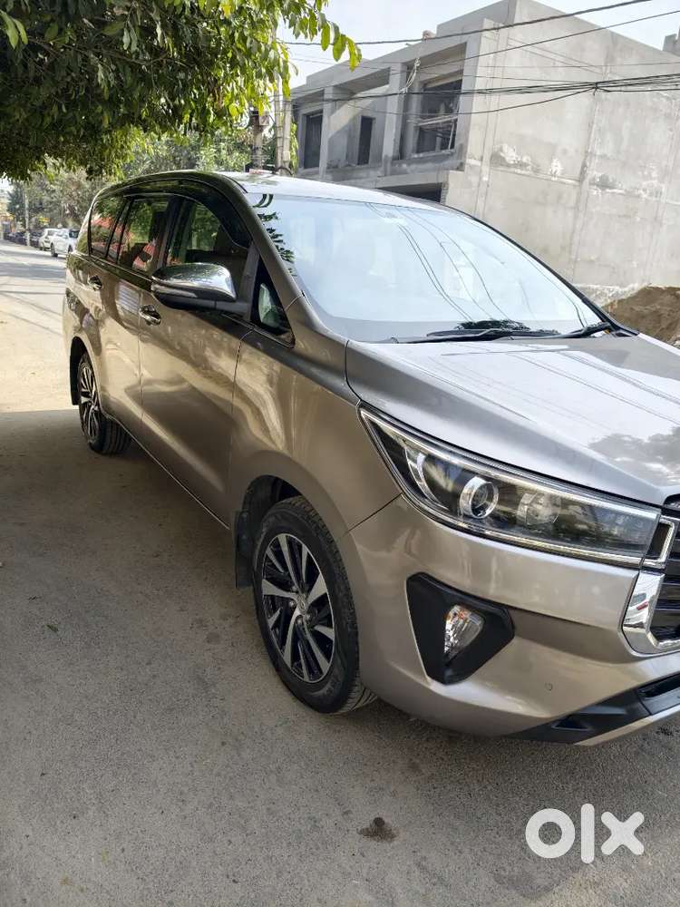 Toyota Innova Crysta 2021
