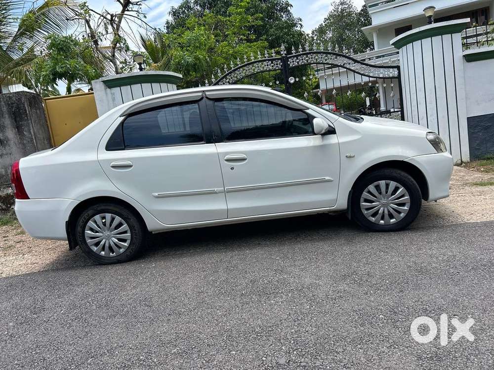 Toyota Etios 2012 Diesel 139000 Km Driven