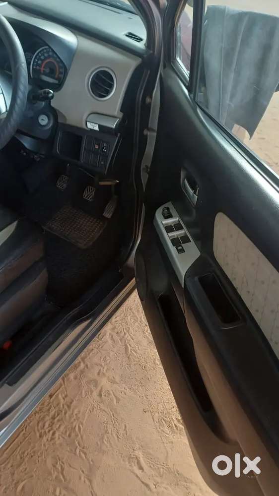 Maruti Suzuki Wagon R 1.0 2013 Petrol 75300 Km Driven